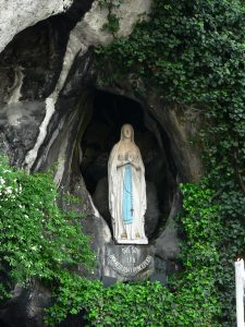 Đức Mẹ Lộ Đức ( Lourdes ) | Ngày 11 Tháng 2
